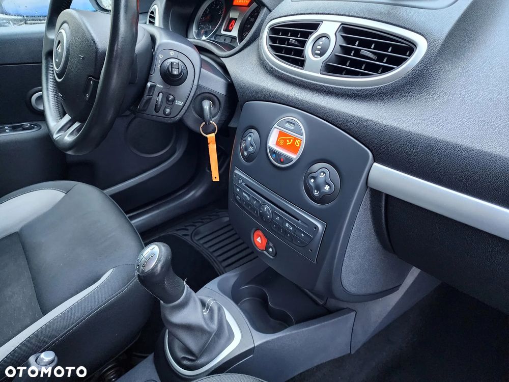 Renault Clio TCe 100 Grandtour Dynamique - 15