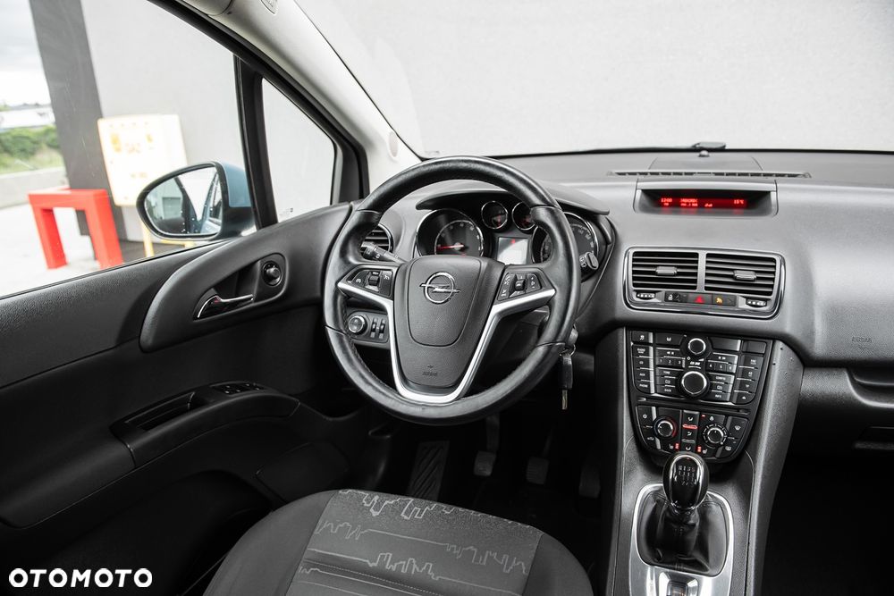 Opel Meriva 1.4 T Cosmo - 26
