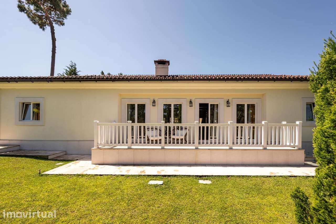 Moradia T5 + 5 com piscina, Aroeira, Almada - Grande imagem: 5/50
