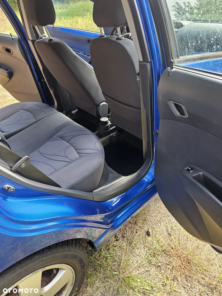 Chevrolet Spark - 10