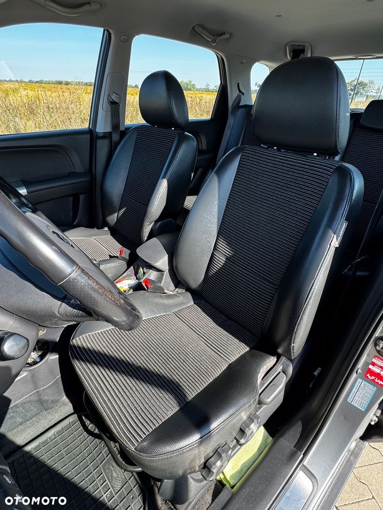 Kia Sportage - 18
