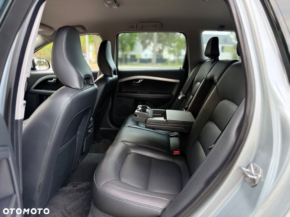 Volvo V70 D4 Geartronic Momentum - 12