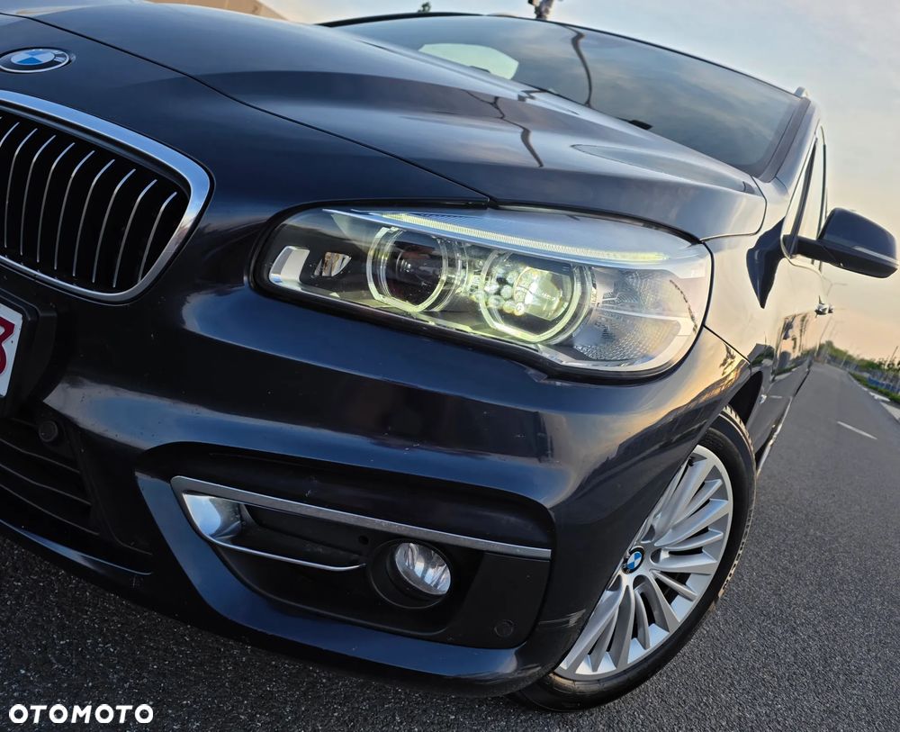 BMW Seria 2 218d Sport-Aut Luxury Line - 1