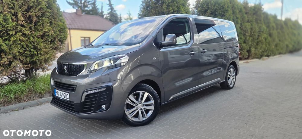 Peugeot Traveller L2 2.0 Business VIP - 3