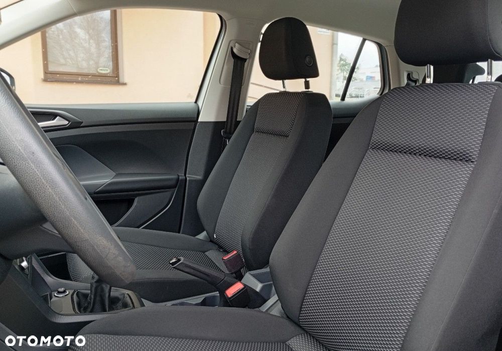 Volkswagen T-Cross - 20