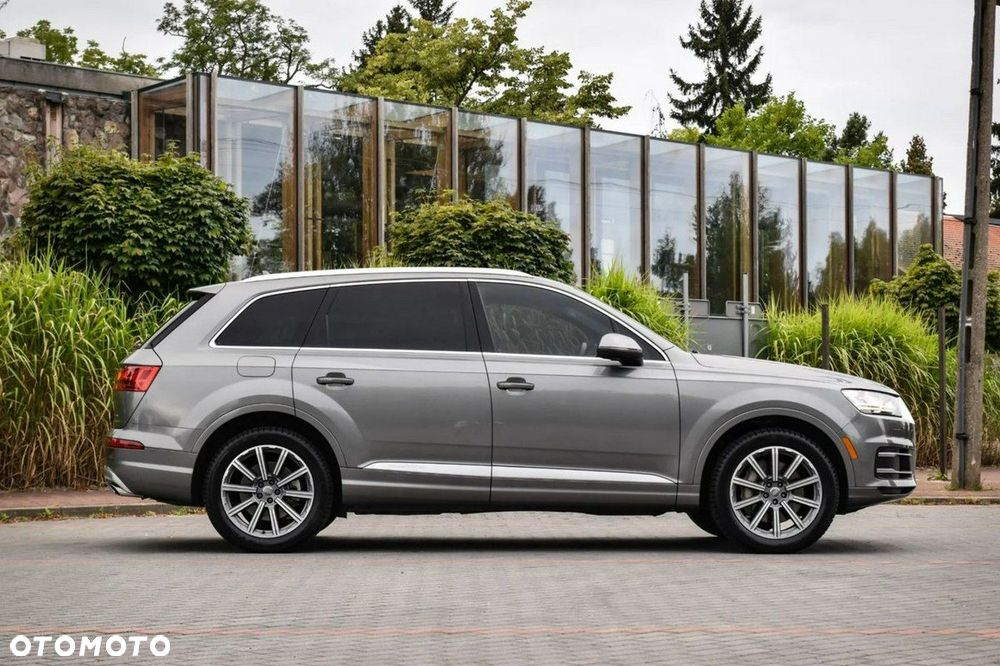 Audi Q7 - 5