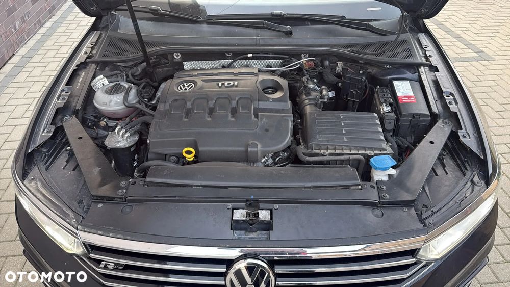 Volkswagen Passat 2.0 TDI SCR (BlueMotion Technology) DSG Highline - 22
