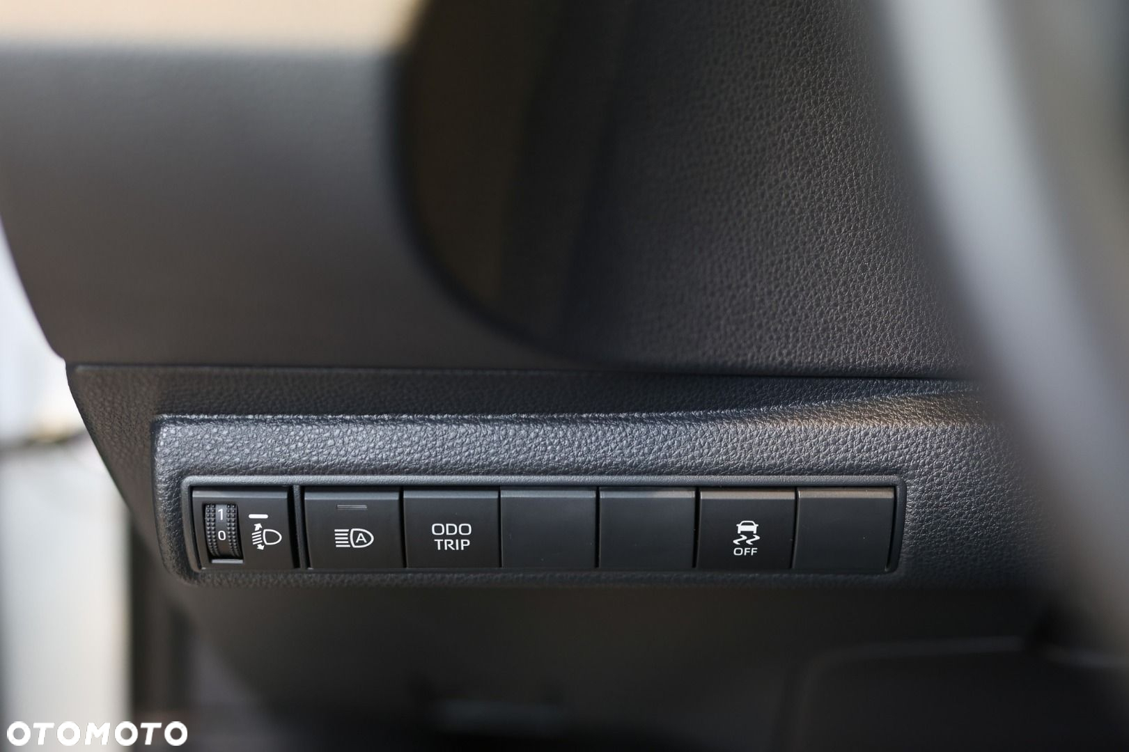 Toyota Corolla - 14