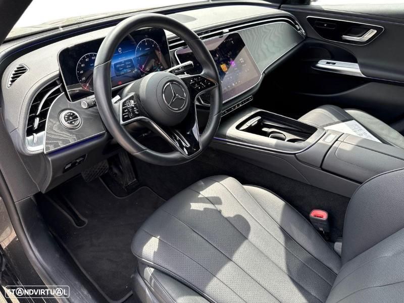 Mercedes-Benz E 220 - 15