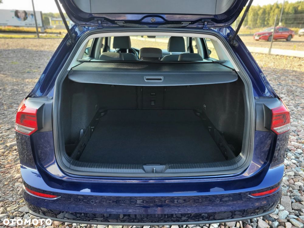 Volkswagen Golf Variant 1.5 eTSI EVO Life DSG - 27