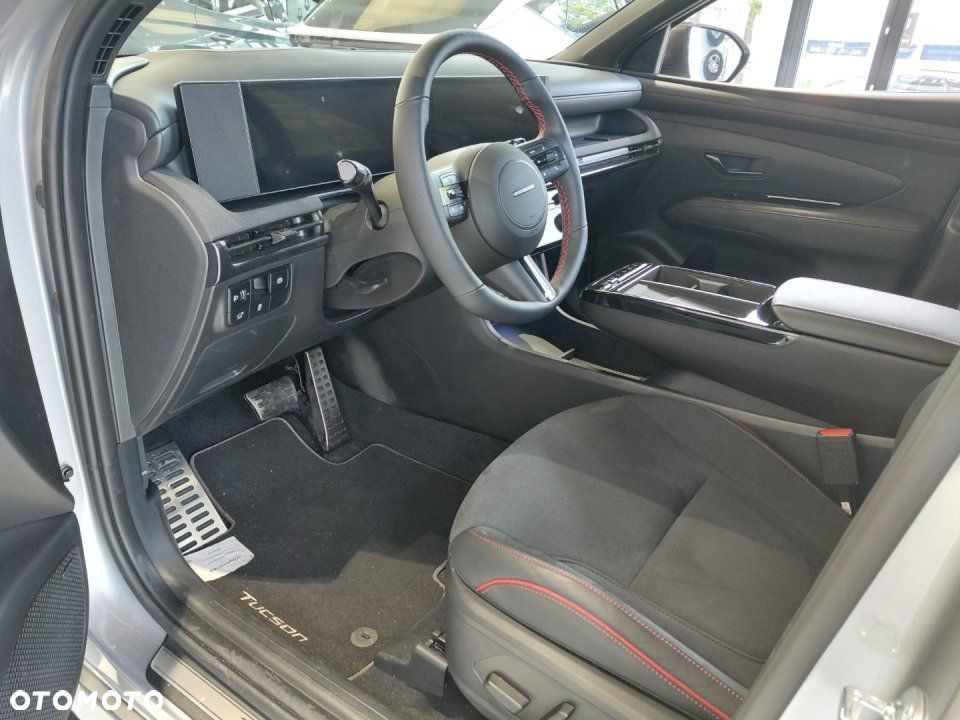 Hyundai Tucson - 8