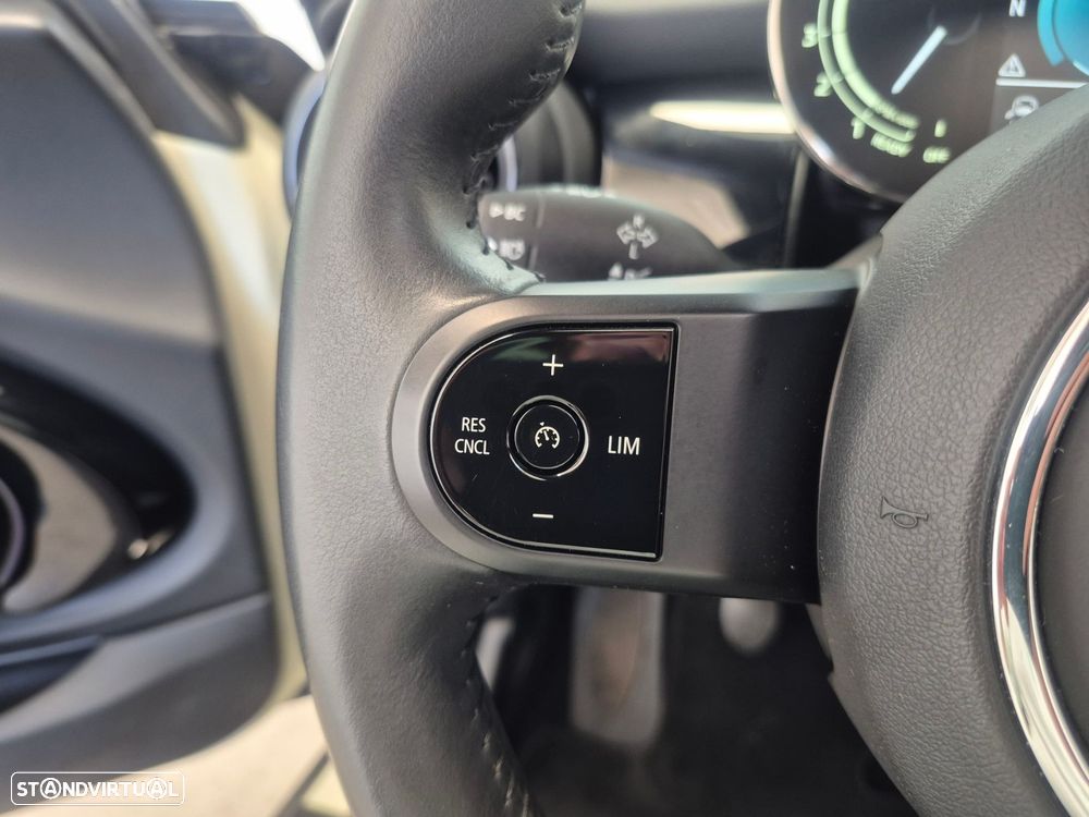 MINI 3 Portas Cooper Sport Edition — fotografia 12