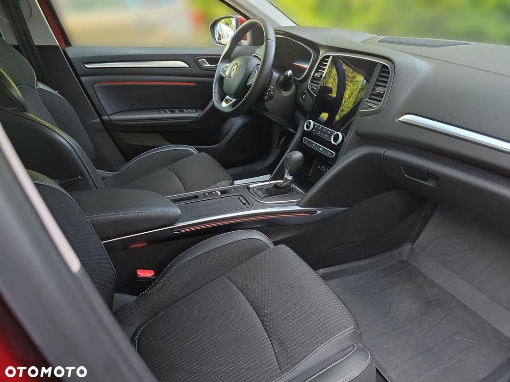 Renault Megane 1.3 TCe FAP Techno EDC - 26