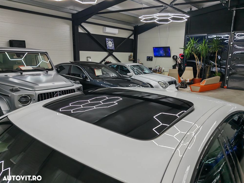 BMW Seria 5 530i AT MHEV - 36