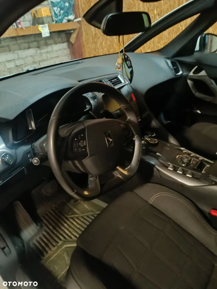 Citroën DS5 2.0 HDi Hybrid4 SoChic MCP - 16