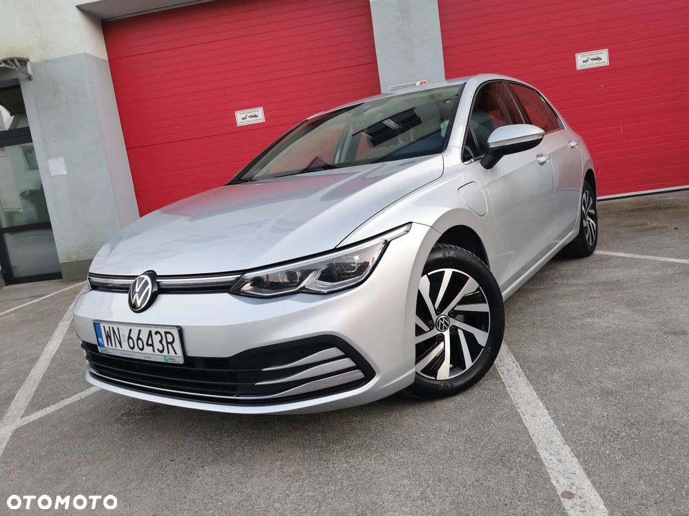 Volkswagen Golf 1.4 TSI Plug-In Hybrid Style DSG - 1