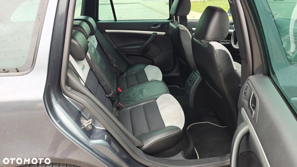 Skoda Octavia 2.0 TFSI RS DSG - 19