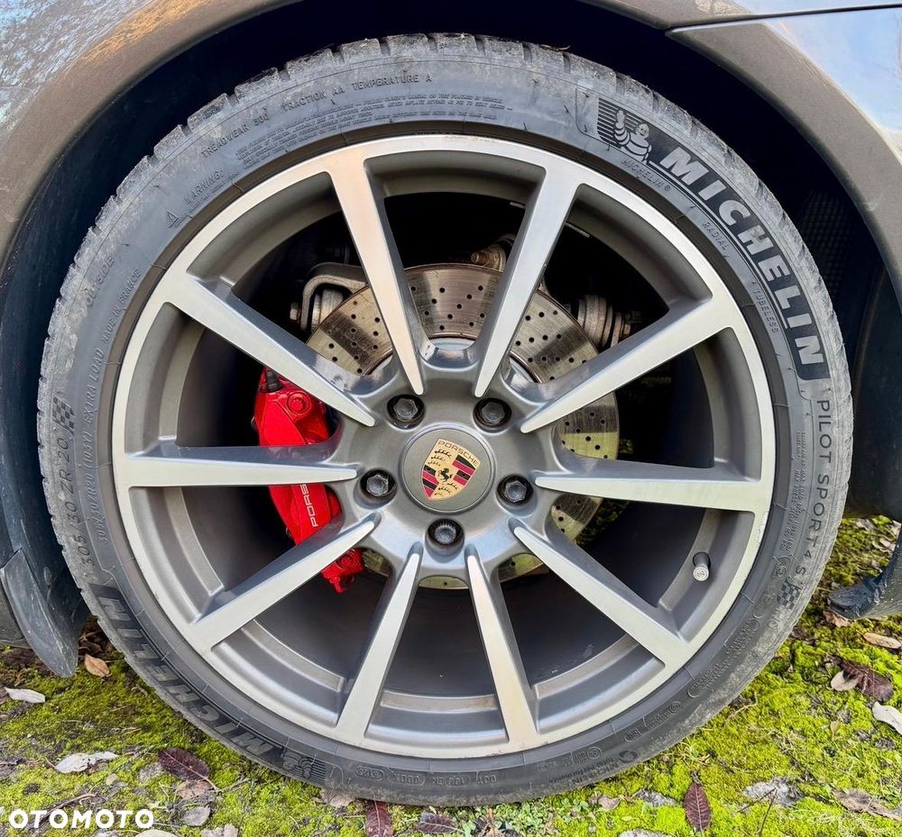 Porsche 911 Carrera S PDK - 19