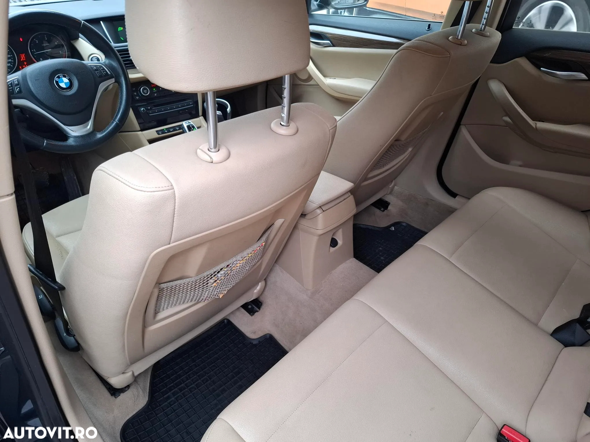 BMW X1 - 12