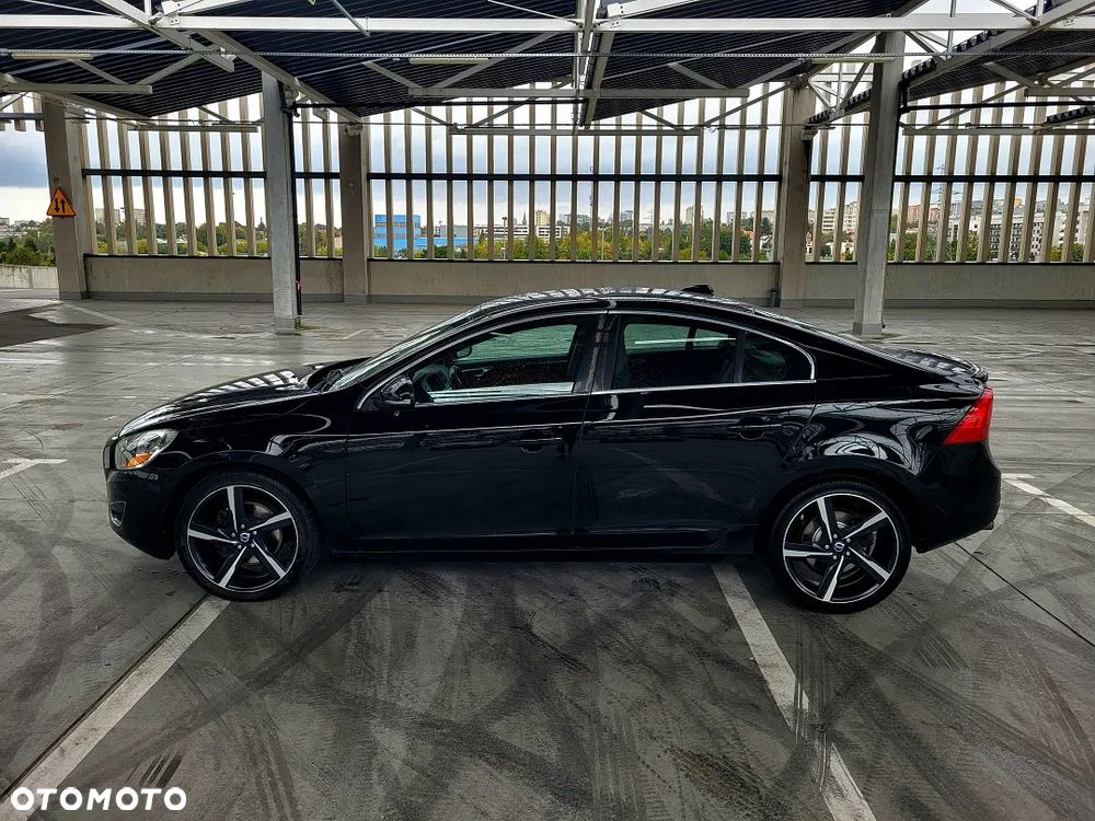 Volvo S60 2.5 T5 - 2