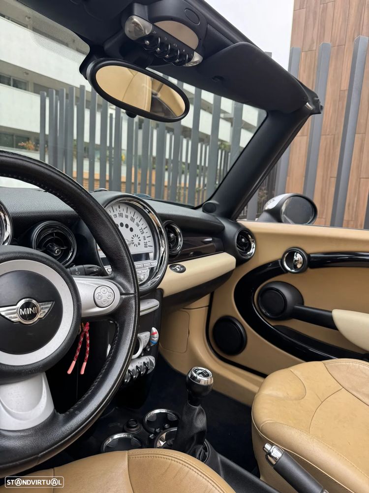 MINI Cabrio Cooper S - 14