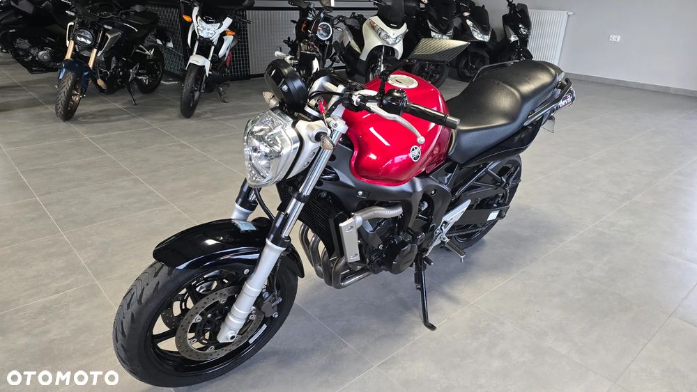 Yamaha FZ6 - 2