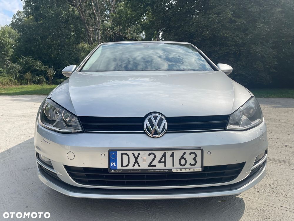 Volkswagen Golf VII 1.2 TSI BMT Trendline - 16