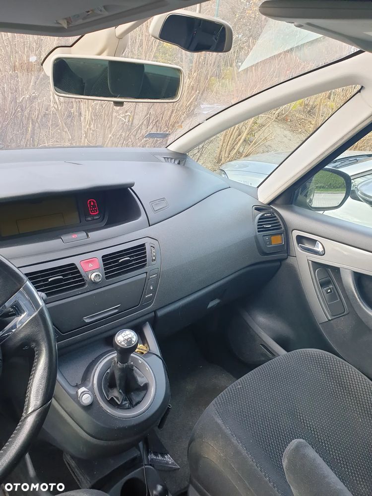 Citroën C4 Picasso 1.8 16V Advance - 7