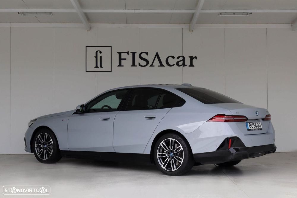 BMW i5 eDrive40 Pack Desportivo M - 10