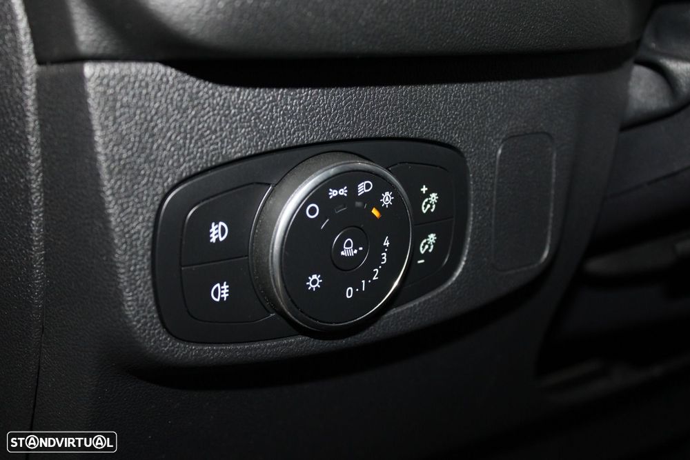 Ford Focus 1.0 EcoBoost MHEV ST-Line - 12