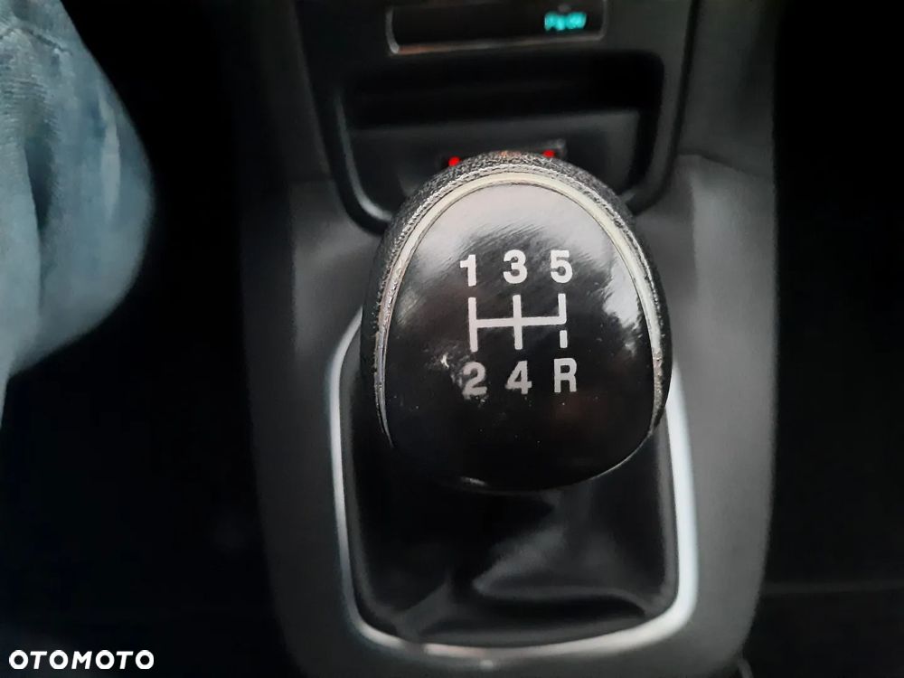 Ford Fiesta 1.25 Titanium EU6 - 35