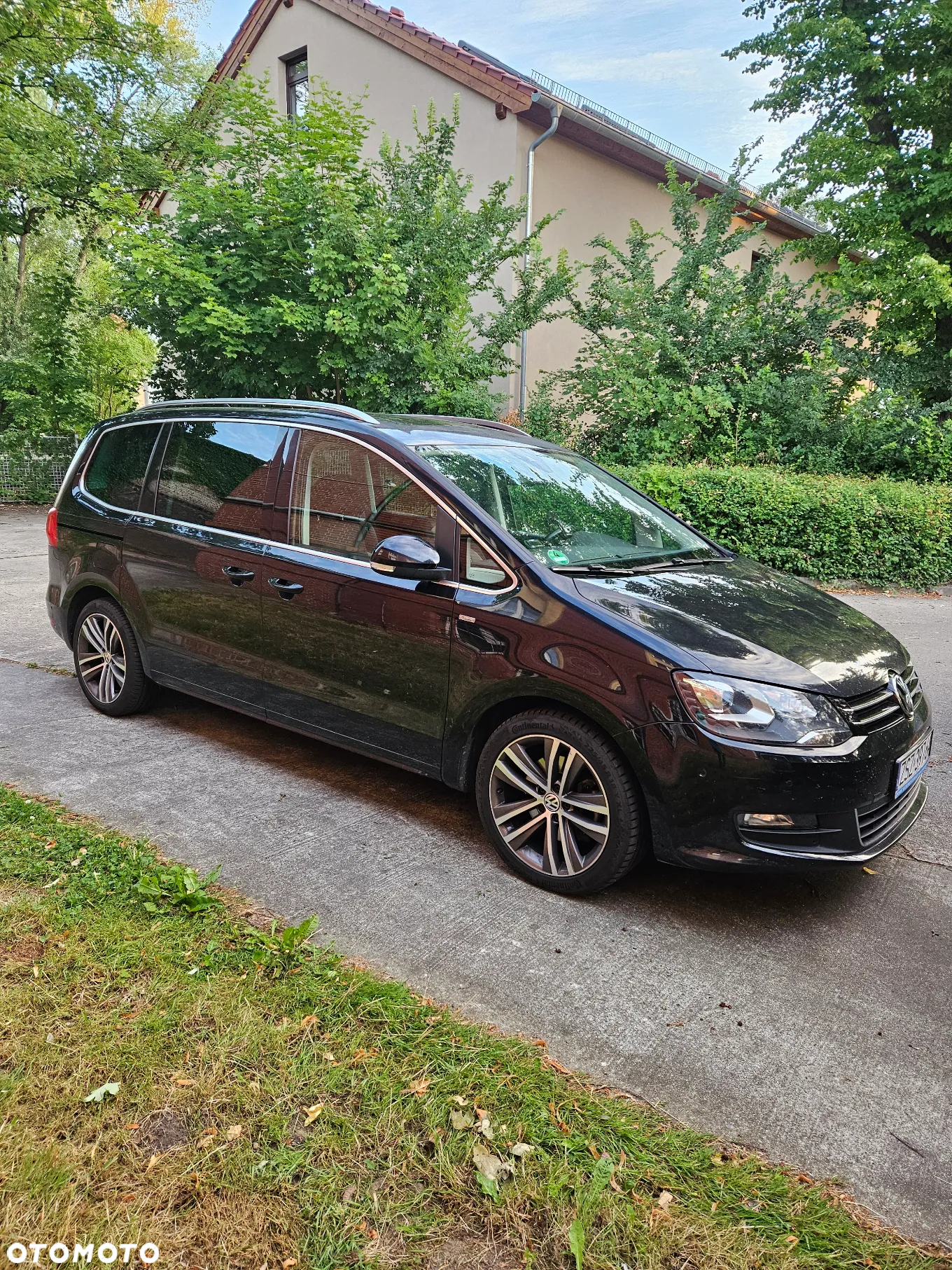 Volkswagen Sharan 2.0 TDI DSG BlueMotion Technology Life - 2