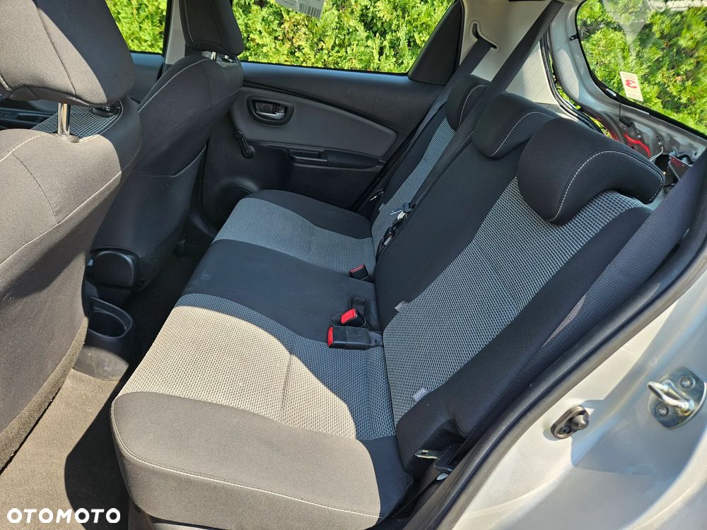 Toyota Yaris 1.5 VVT-i Comfort - 11