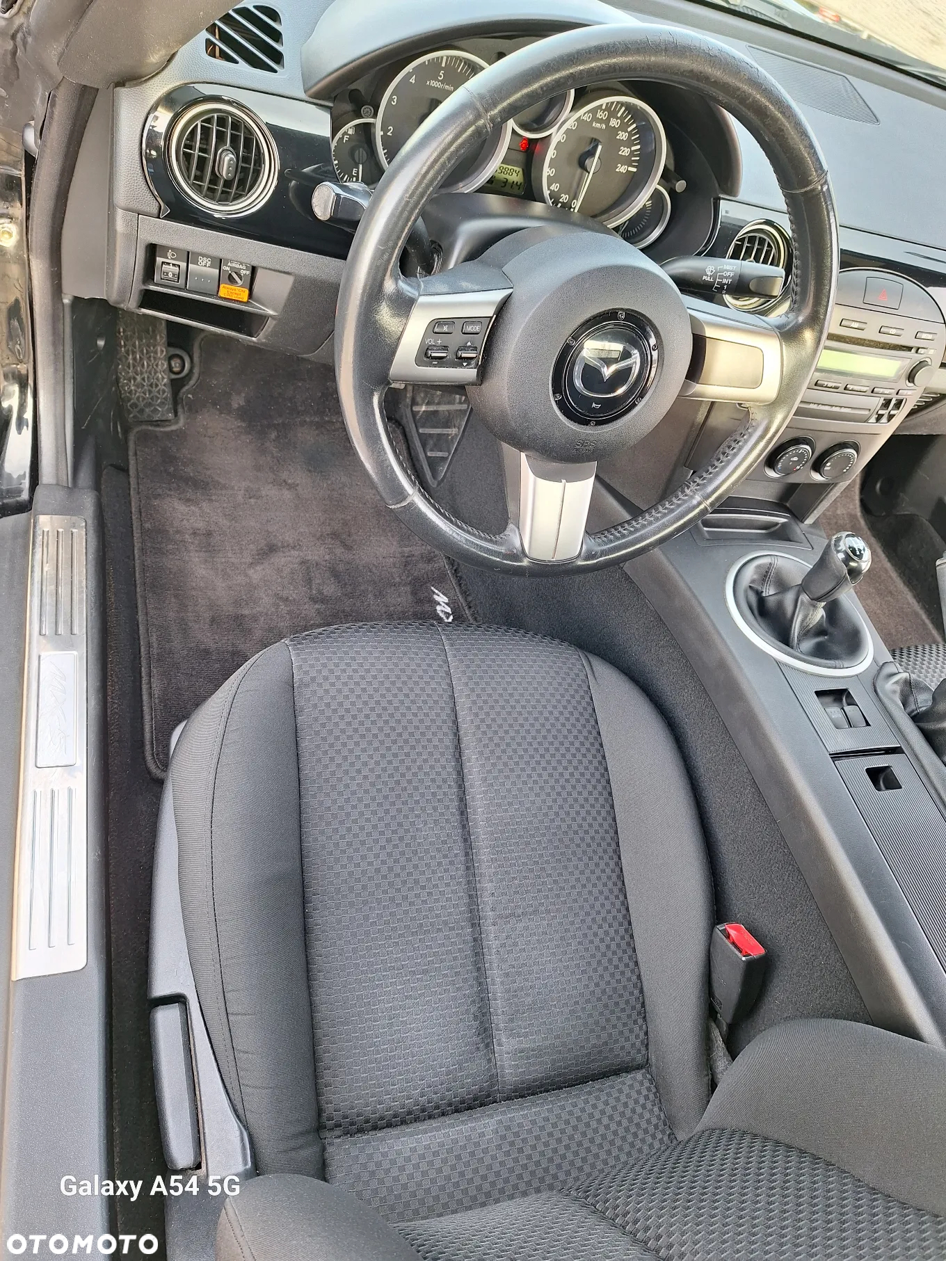 Mazda MX-5 1.8 Emotion - 22