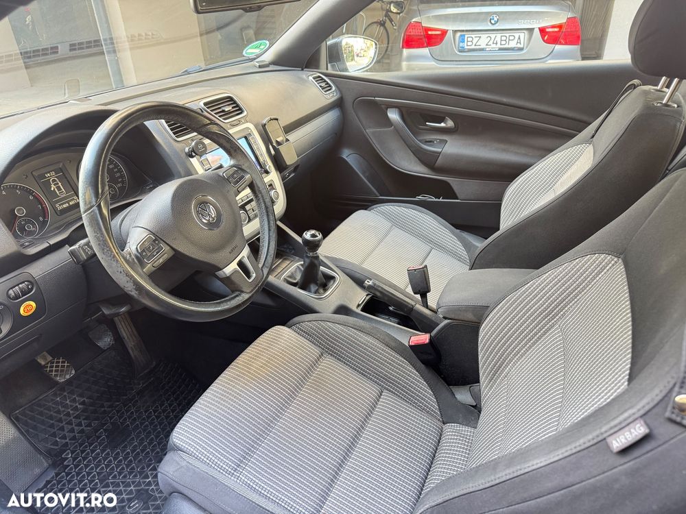 Volkswagen Eos - 11