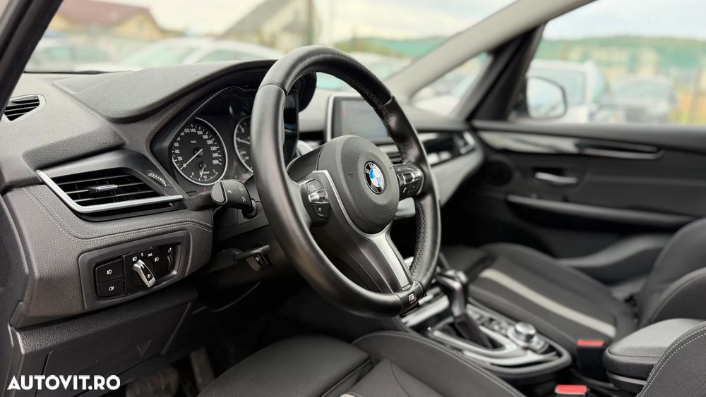 BMW Seria 2 216d Aut. Sport Line - 17