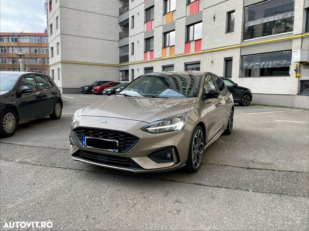 Ford Focus 1.5 Ecoboost ST-Line - 1