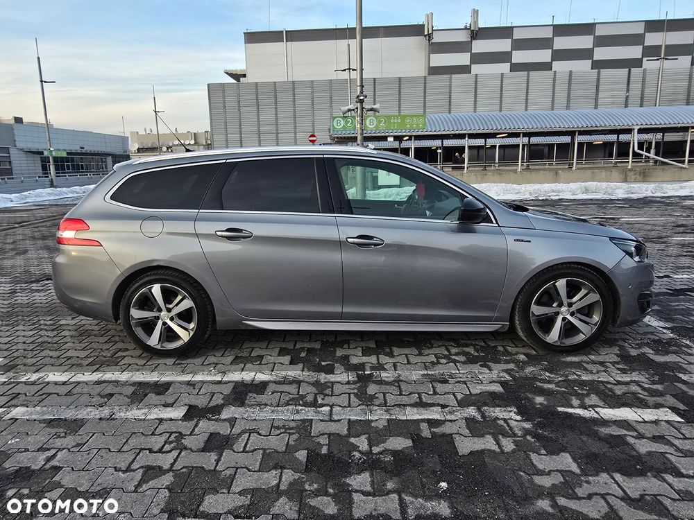 Peugeot 308 2.0 Blue HDi Allure S&S - 4