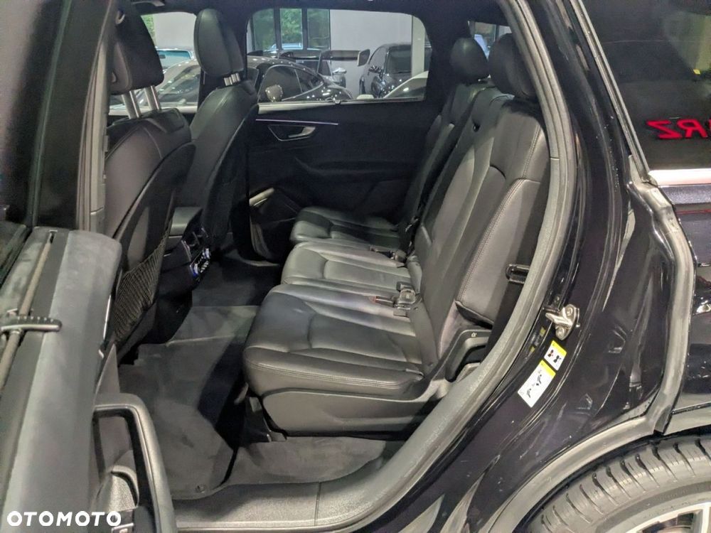 Audi Q7 - 19
