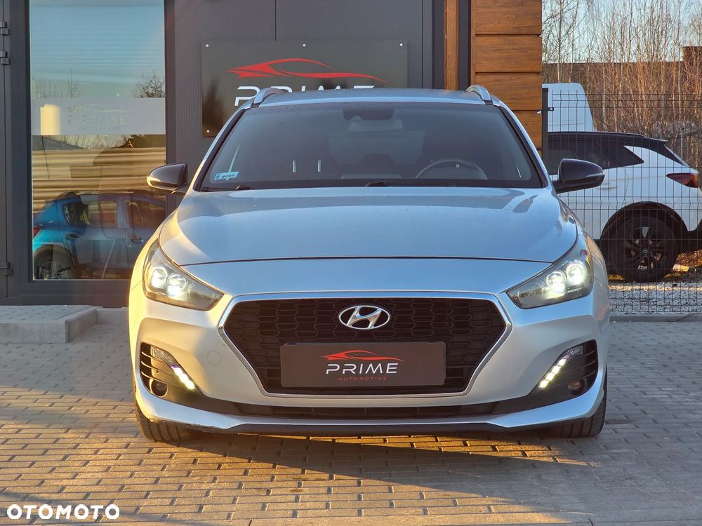 Hyundai i30 1.6 D Comfort - 4