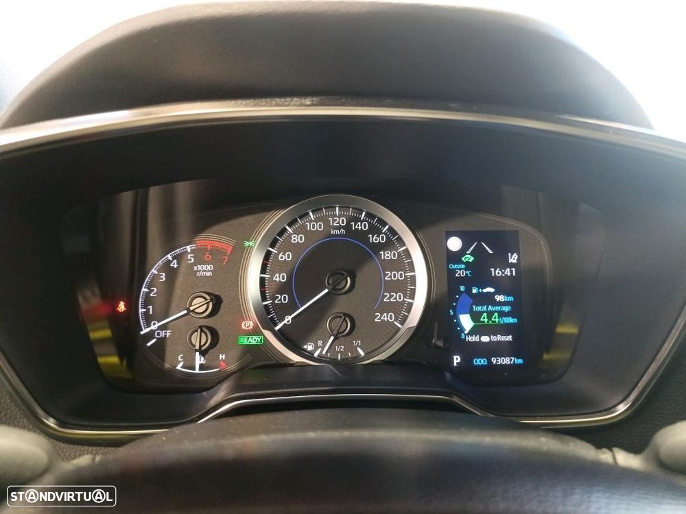Toyota Corolla 1.8 Hybrid Comfort - 3