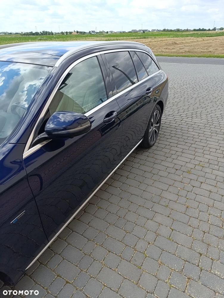 Mercedes-Benz Klasa E 300 de Avantgarde - 2
