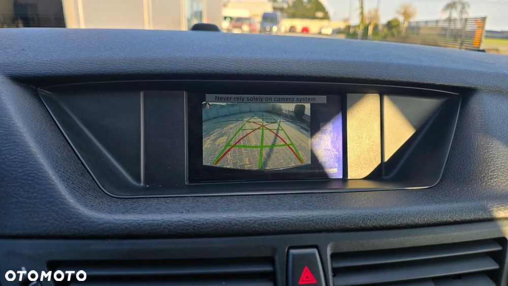 BMW X1 sDrive18i xLine - 18