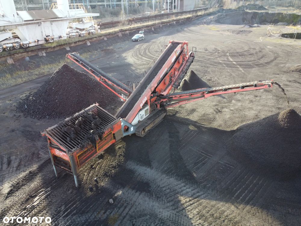 Sandvik Przesiewacz sortownik Sandvik QA450 2D - 3
