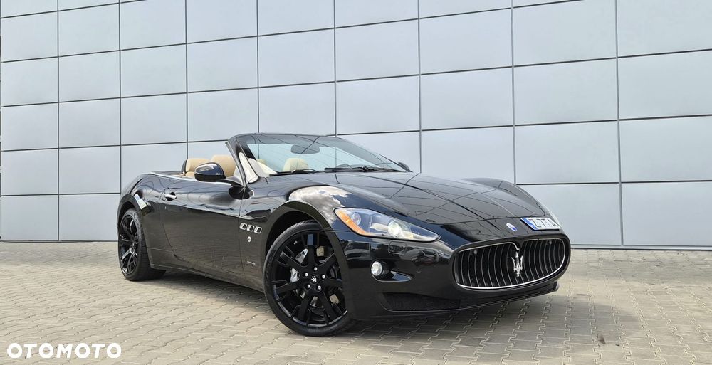 Maserati GranTurismo S Automatik - 11
