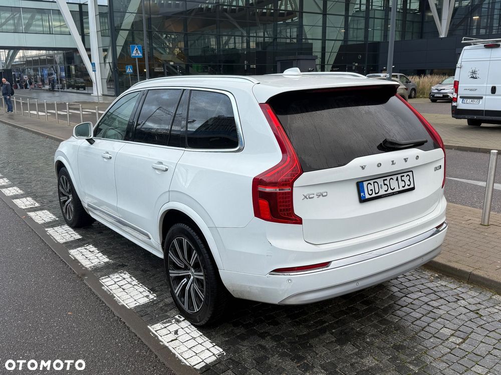 Volvo XC 90 - 8