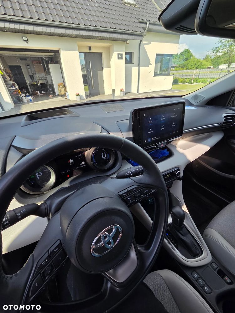 Toyota Yaris - 7