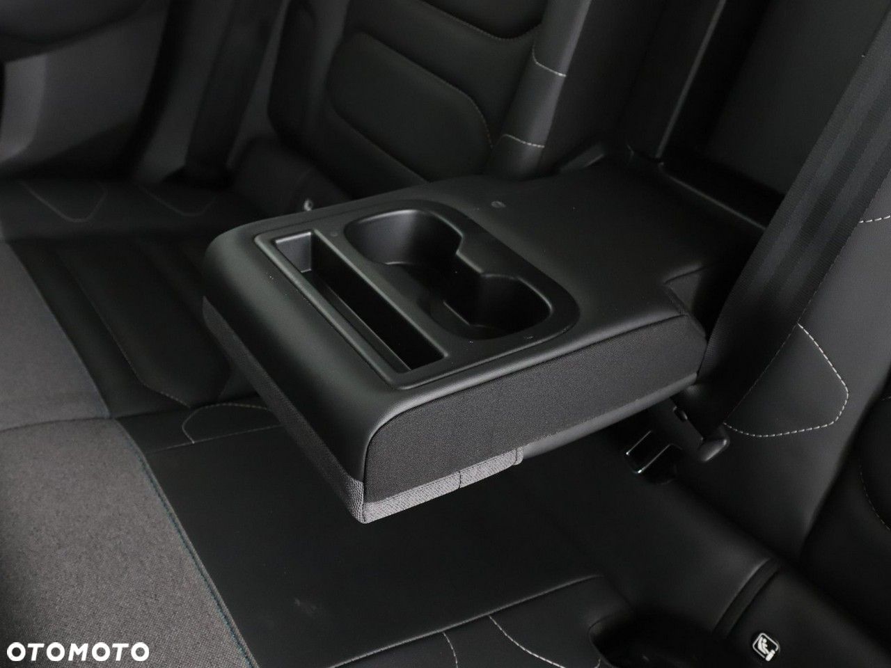 Citroën C4 1.2 PureTech Shine S&S - 39