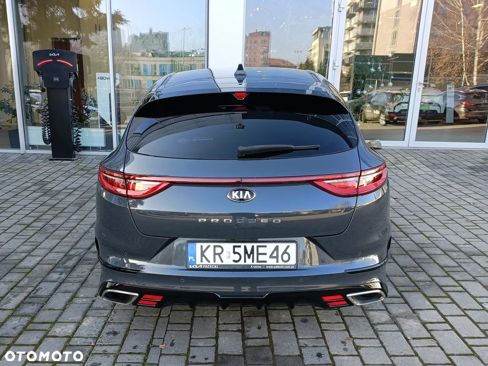 Kia ProCeed - 7
