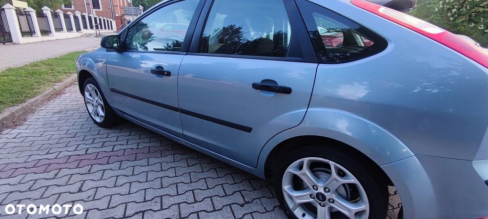 Ford Focus 1.6 Sport - 9